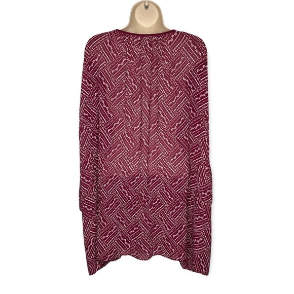 Woman Within Plus Size 3/4 Sleeve Semi Sheer Floral Pattern Tunic Size 26/28 2X - Picture 6 of 8